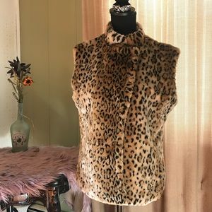 ‼️PRICE DROP * Leopard Vest